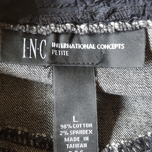 INC International Concepts ruffle Jean jacket - Picture 6 of 6